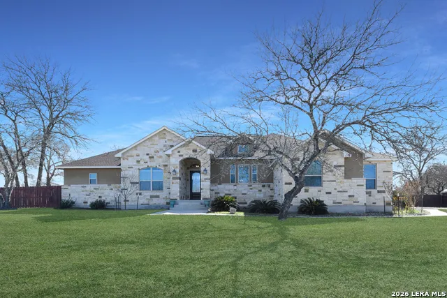 105 Bobby Lynn Adkins, TX 78101